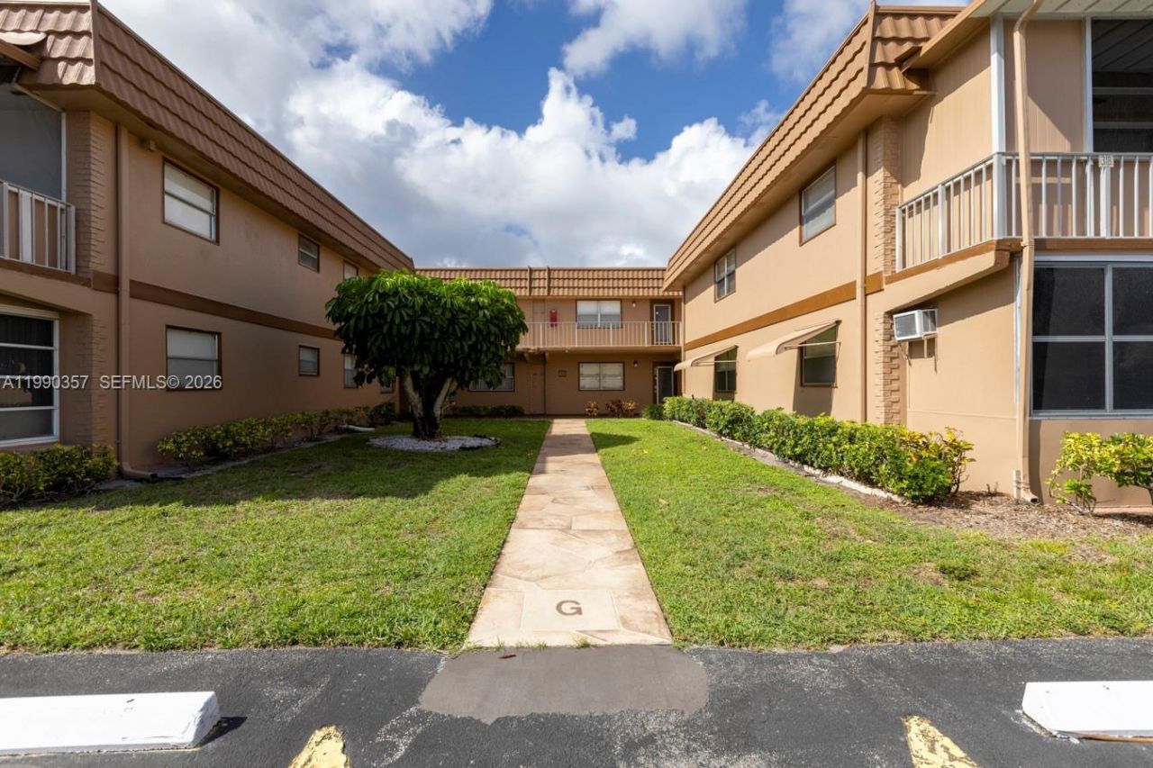 294 Brittany G , Unit 294, Delray Beach, FL 33446 Photo