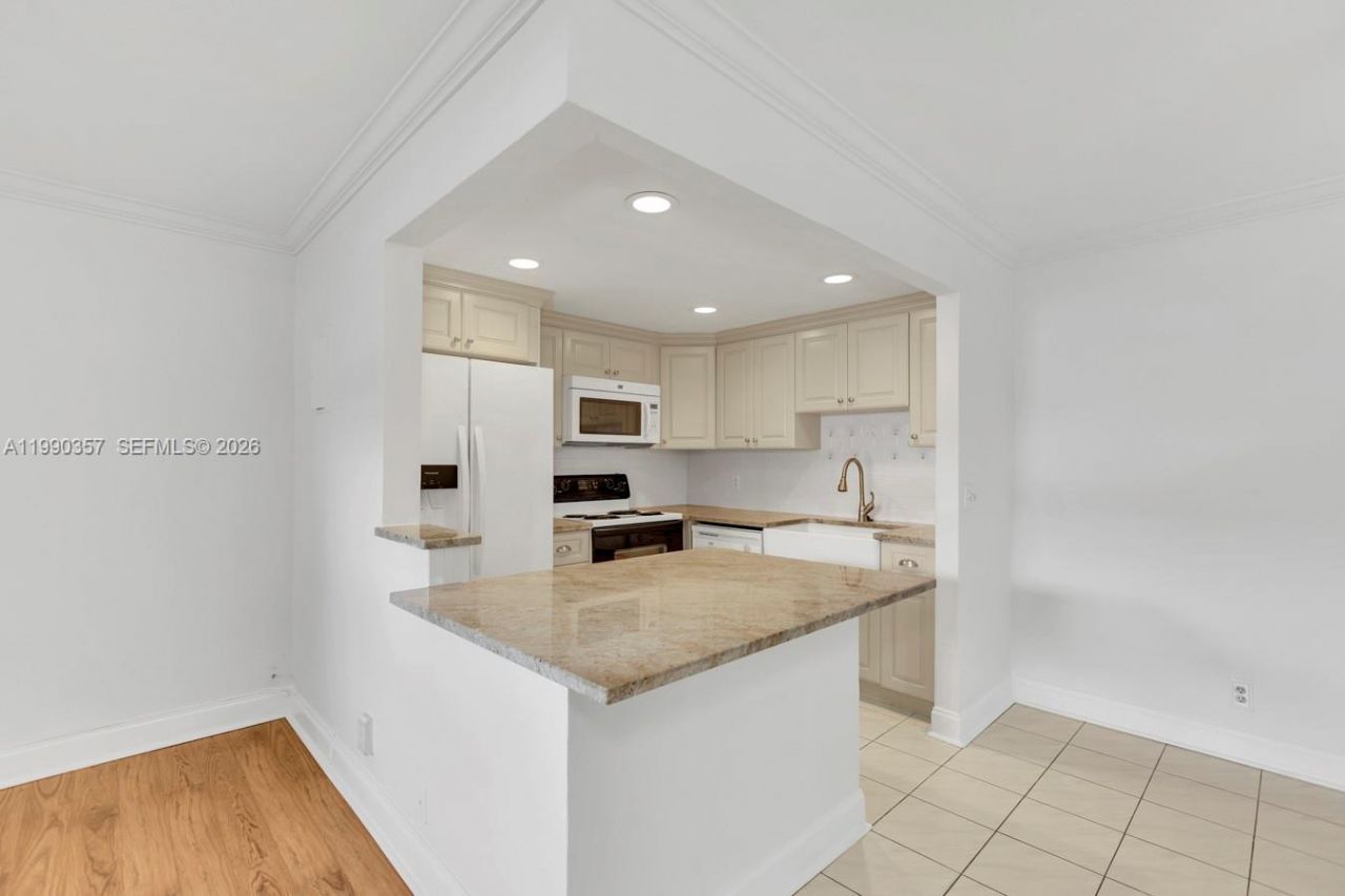 294 Brittany G , Unit 294, Delray Beach, FL 33446 Photo