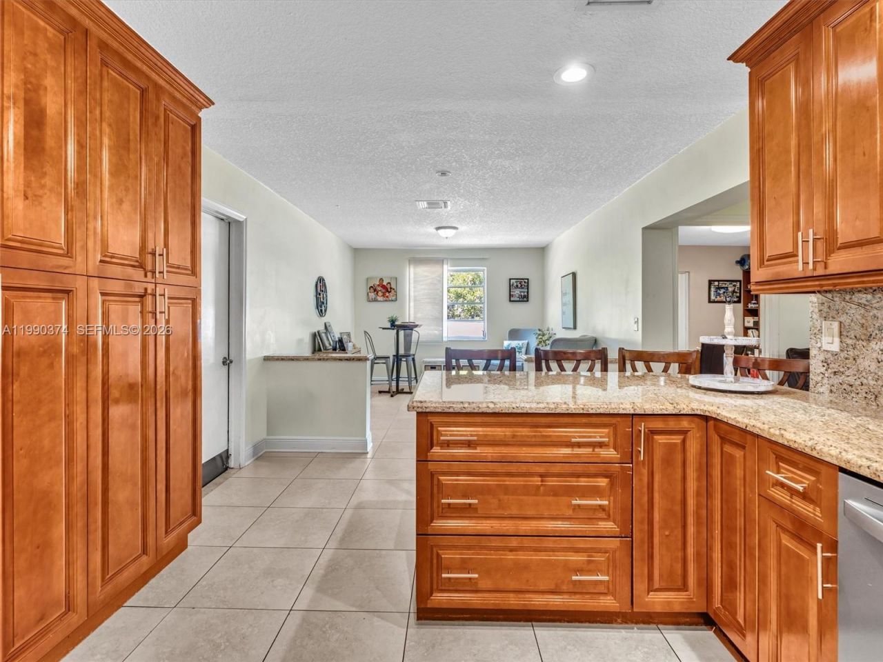 14051 SW 15th Ct , Davie, FL 33325 Photo