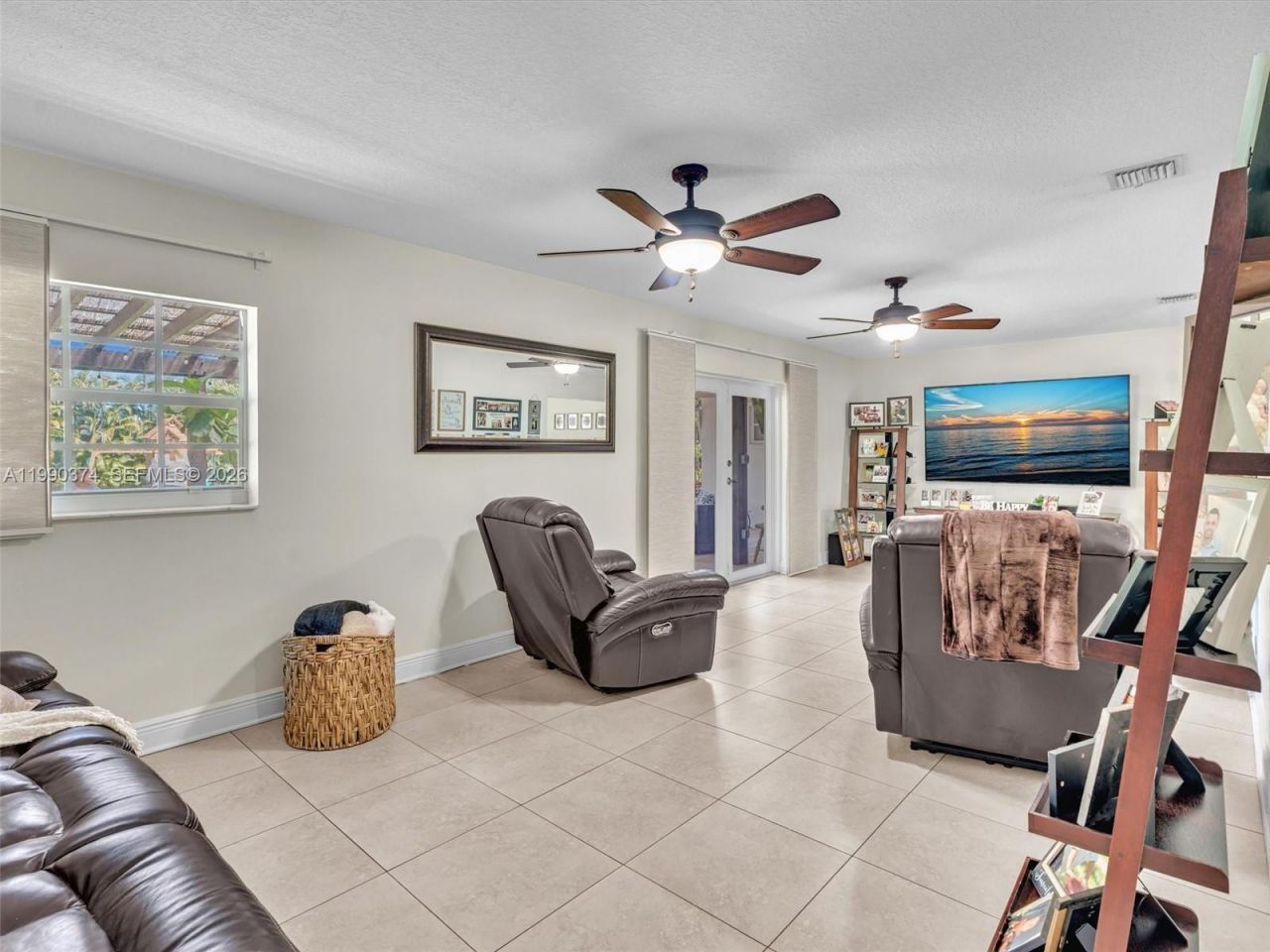 14051 SW 15th Ct , Davie, FL 33325 Photo