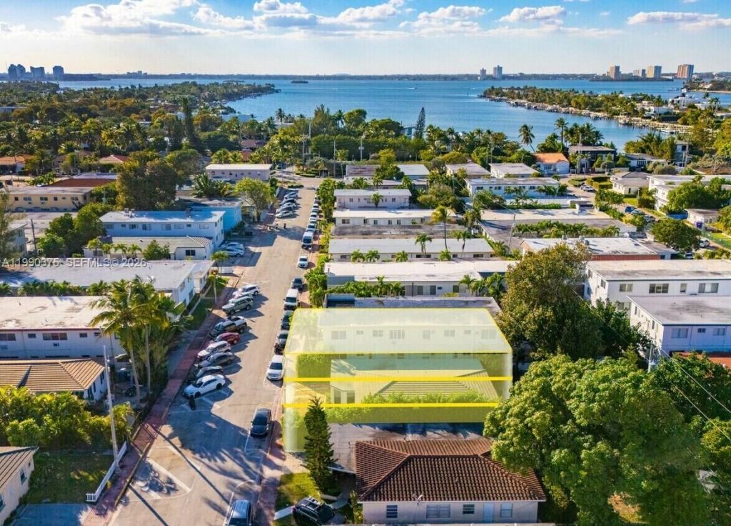 775 81st St , Miami Beach, FL 33141 Photo