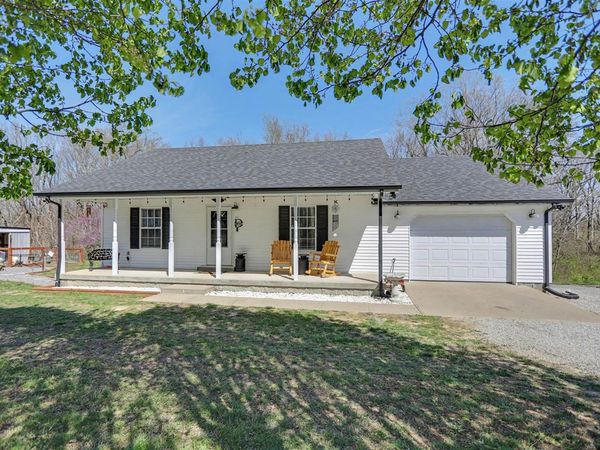 111 Oak Forest Road , Scottsville, KY 42164