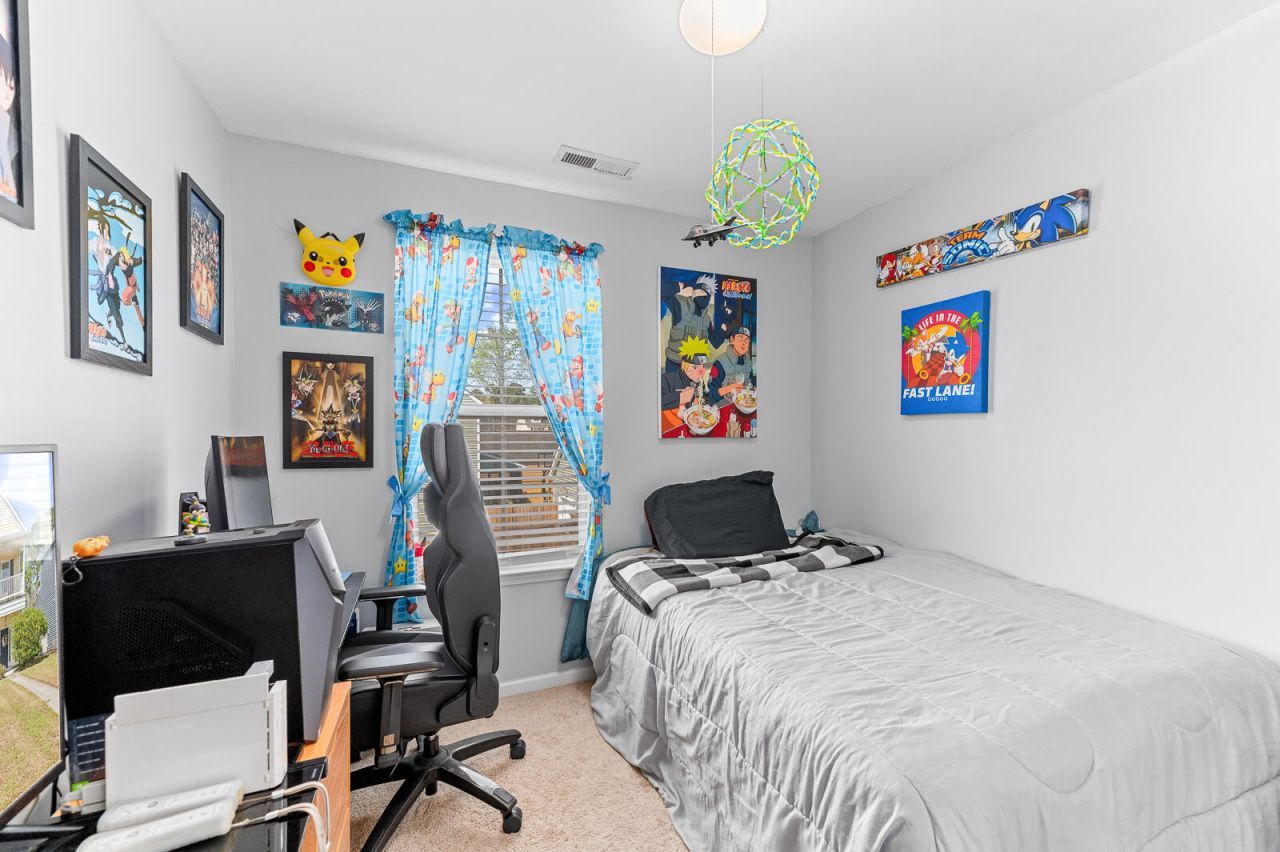 8924 Planters Row Lane Photo 12