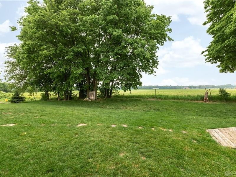 725 Loxley Lane, Troy, OH 45373 Photo 18