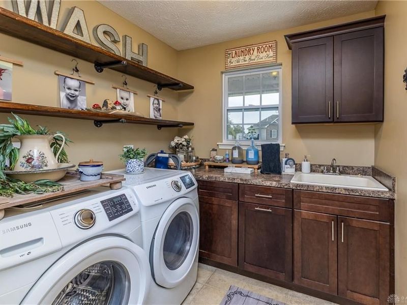 725 Loxley Lane, Troy, OH 45373 Photo 40