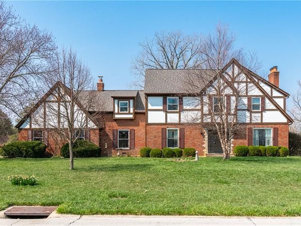 6571 Swissway Drive, Miami Township, OH 45459