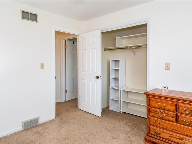 6571 Swissway Drive, Miami Township, OH 45459 Photo 23