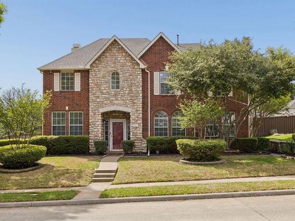 5210 Natchez Drive, Rowlett, TX 75088