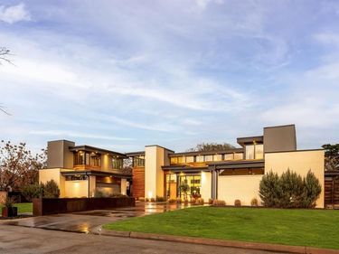 9360 Lakemont Drive, Dallas, TX 75220