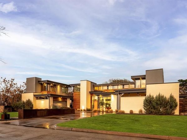 9360 Lakemont Drive, Dallas, TX 75220