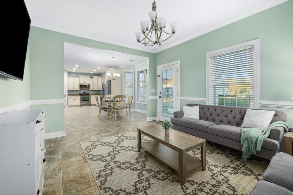 5211 Mount Pleasant Dr. Photo 11