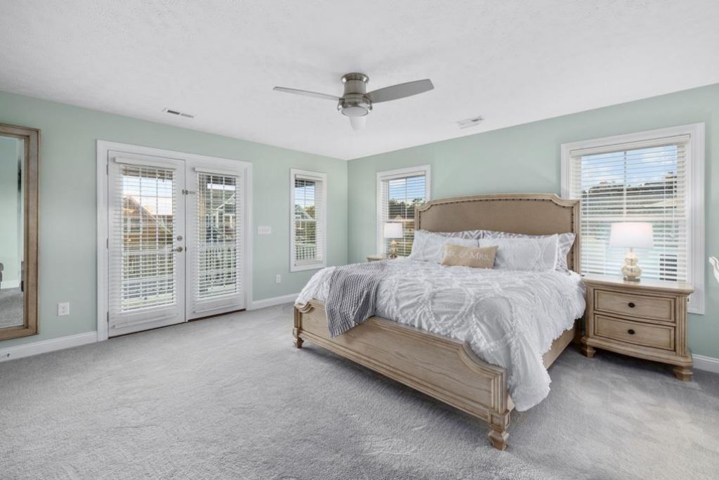 5211 Mount Pleasant Dr. Photo 13