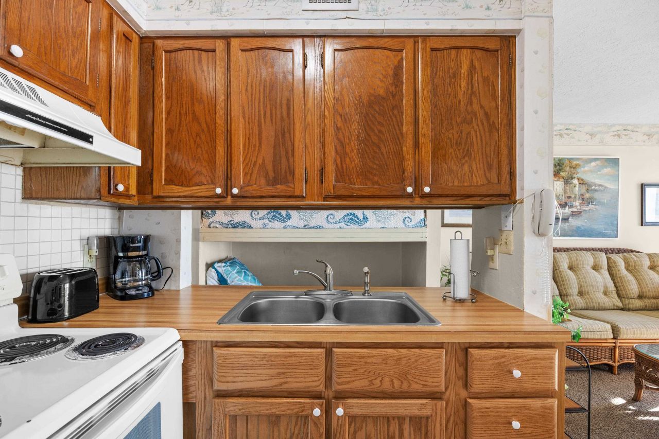 502 N Waccamaw Dr.  Photo 13