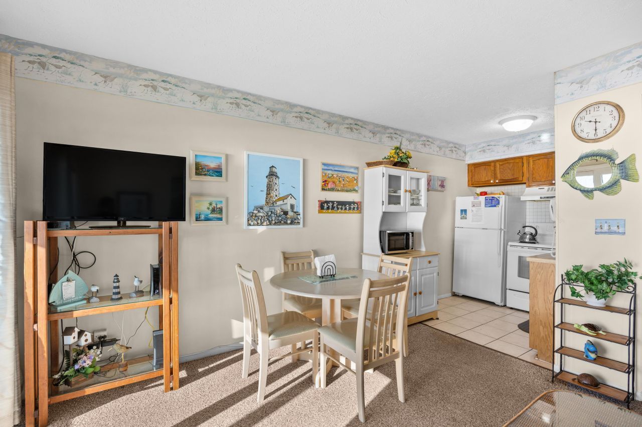 502 N Waccamaw Dr.  Photo 16