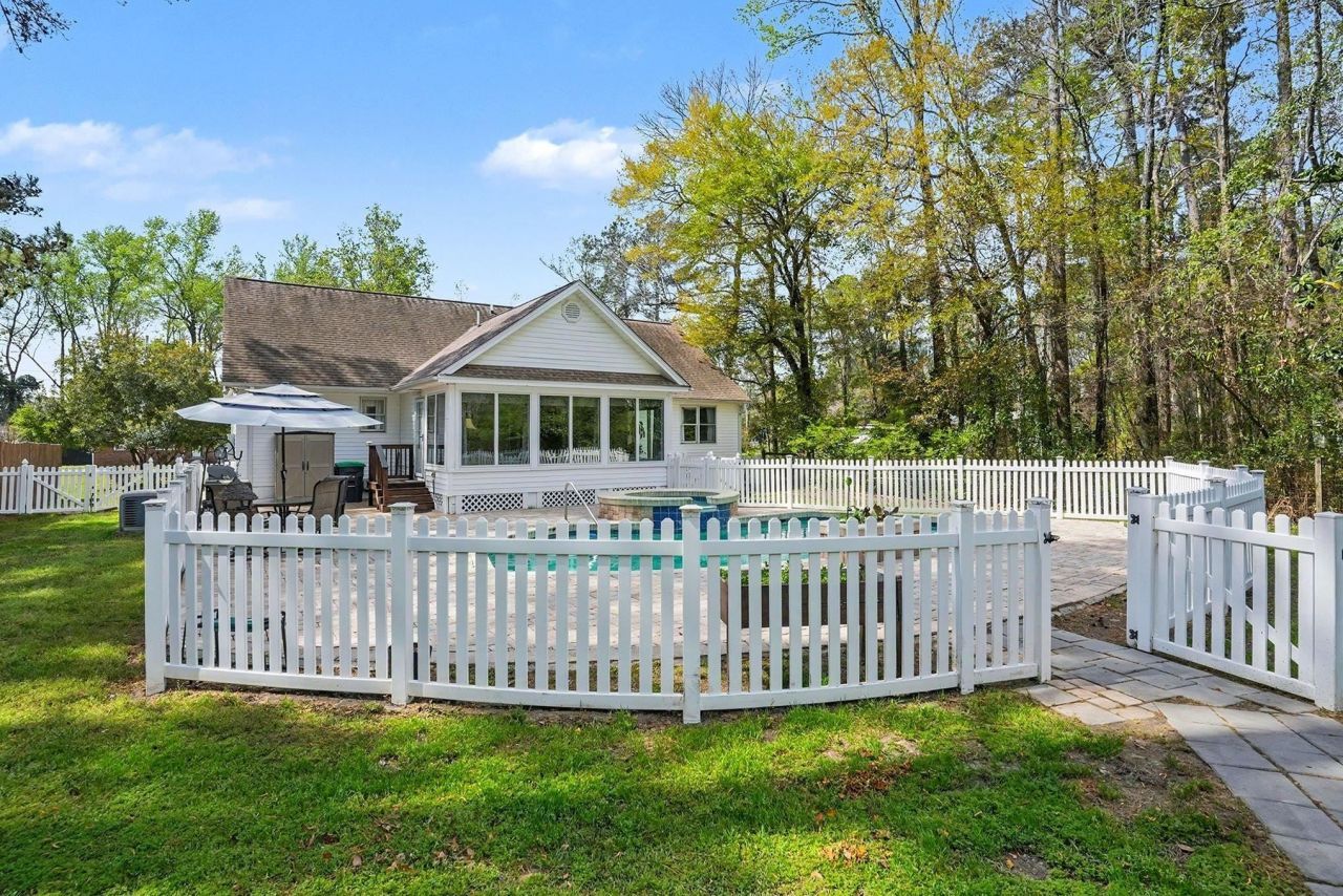 4809 Forest Dr.  Photo 43