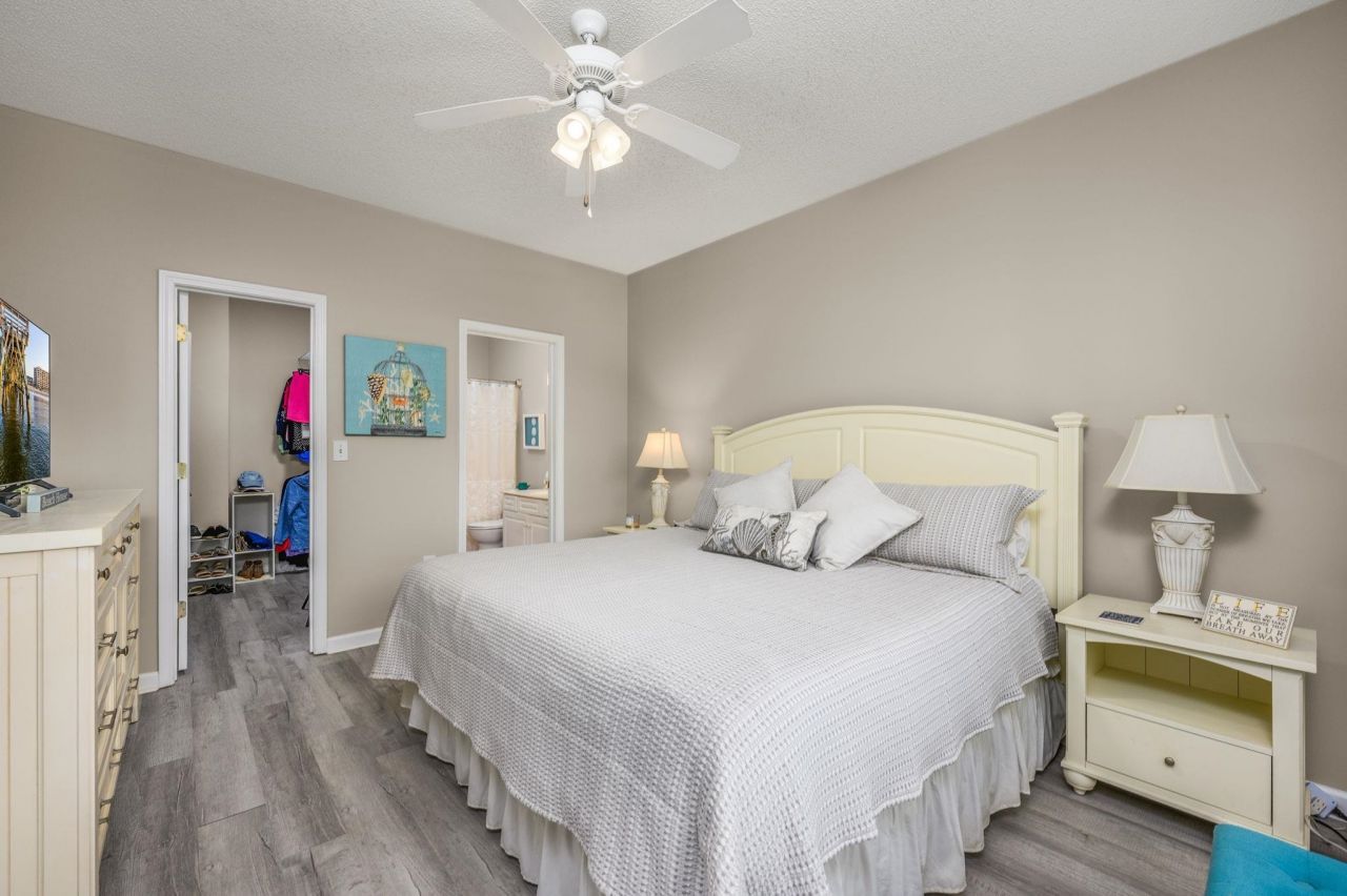 4429 Turtle Ln. Photo 18