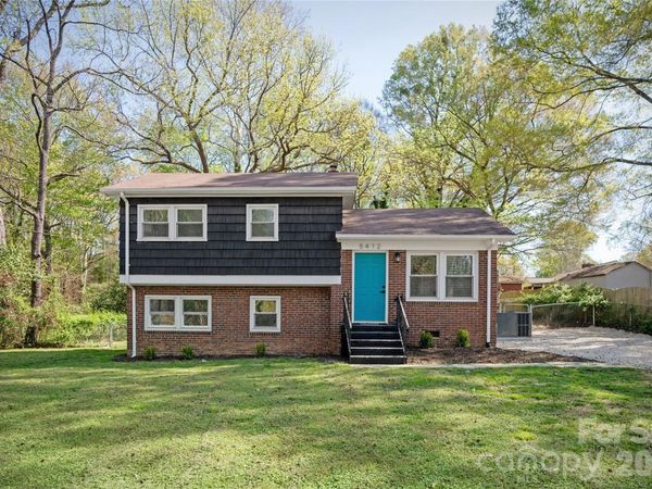 5412 Milhaven Lane , Charlotte, NC 28269