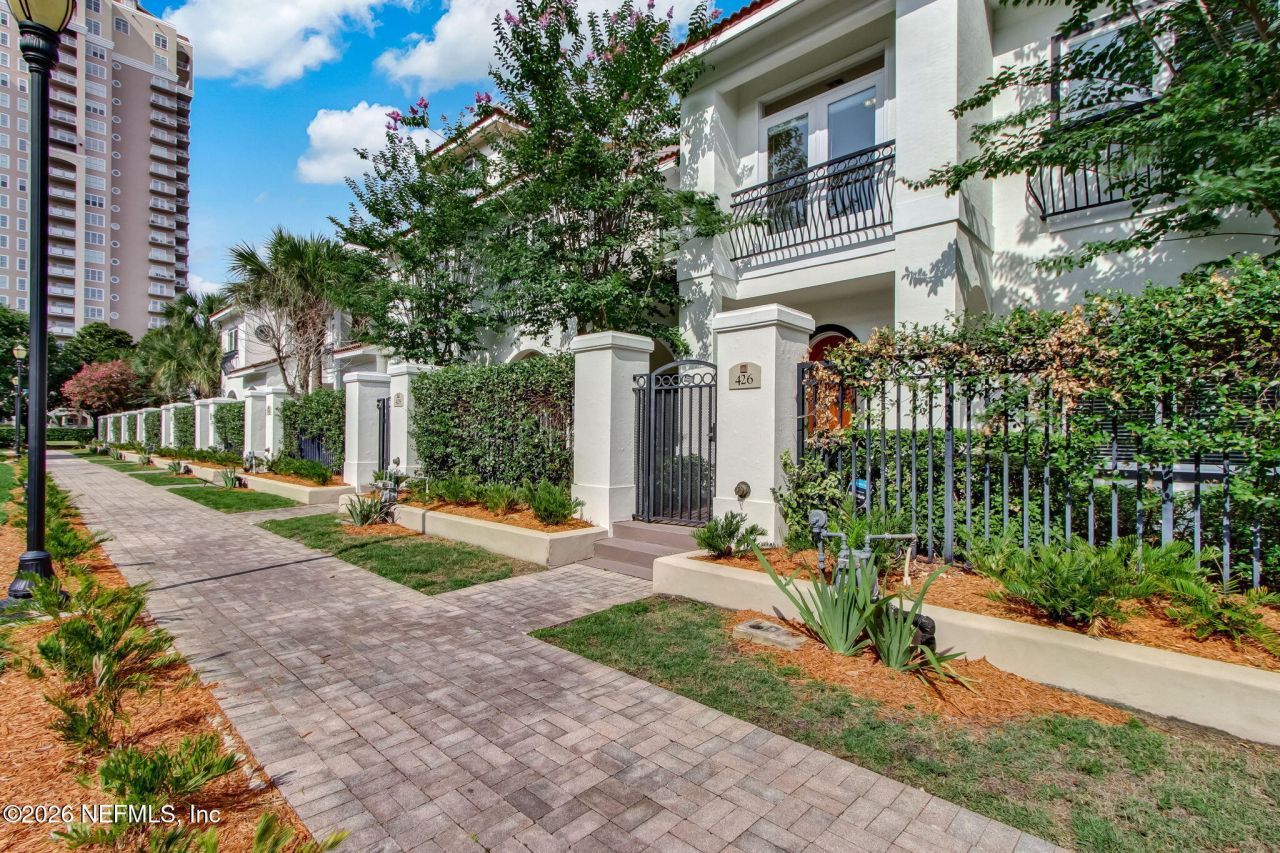400 E Bay Street, Unit 1701, Jacksonville, FL 32202 Photo
