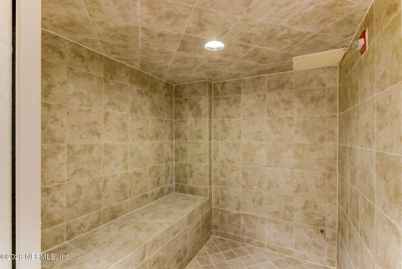 400 E Bay Street, Unit 1701, Jacksonville, FL 32202 Photo