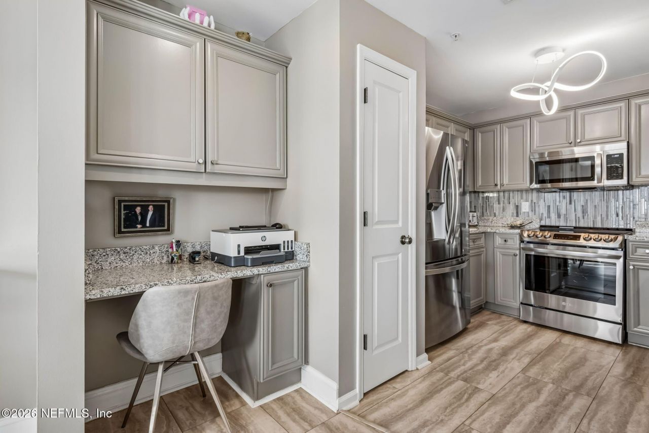 400 E Bay Street, Unit 1701, Jacksonville, FL 32202 Photo