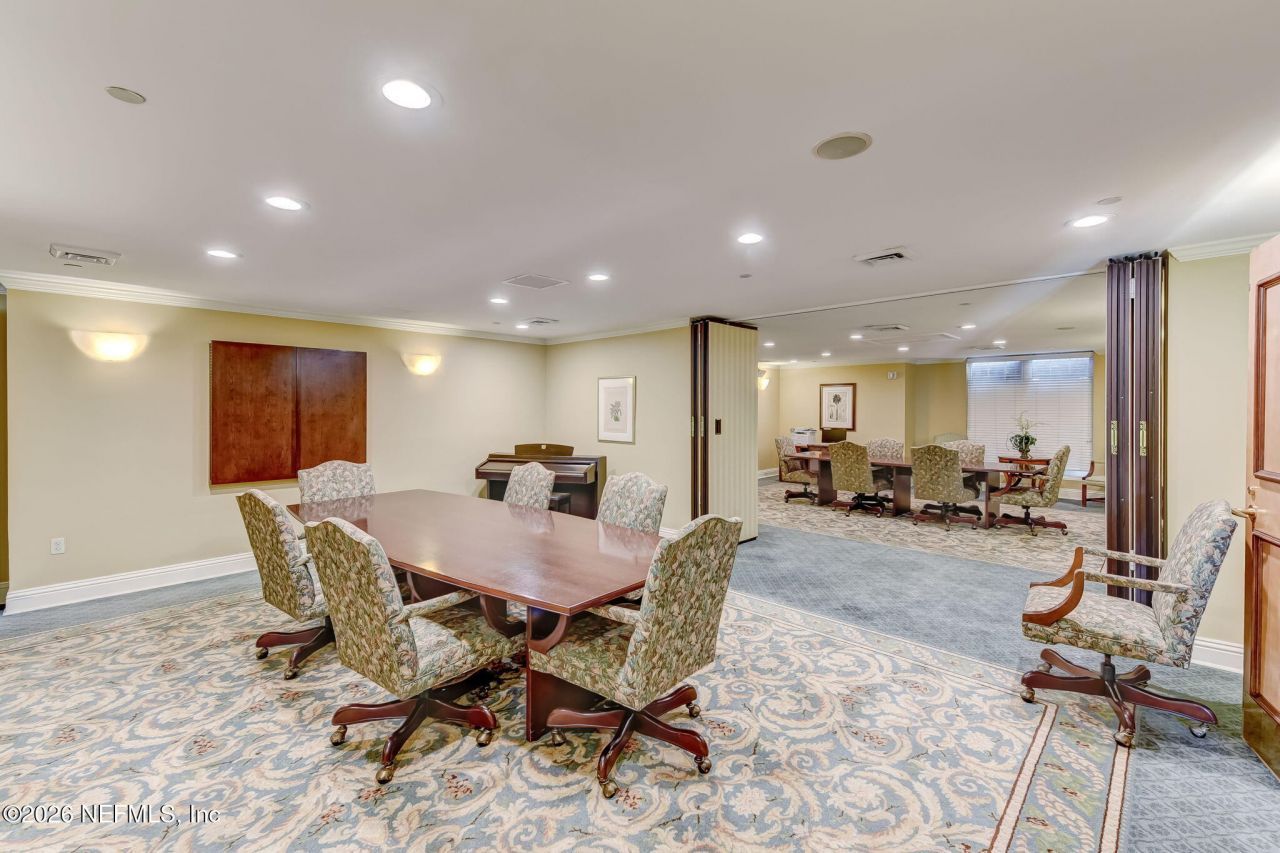 400 E Bay Street, Unit 1701, Jacksonville, FL 32202 Photo