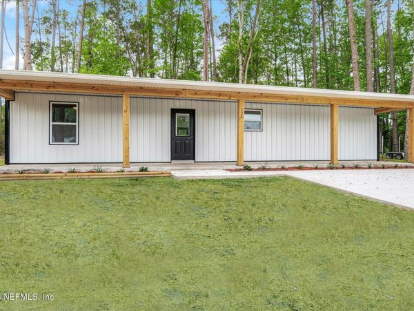 124 PARK Drive, Satsuma, FL 32187