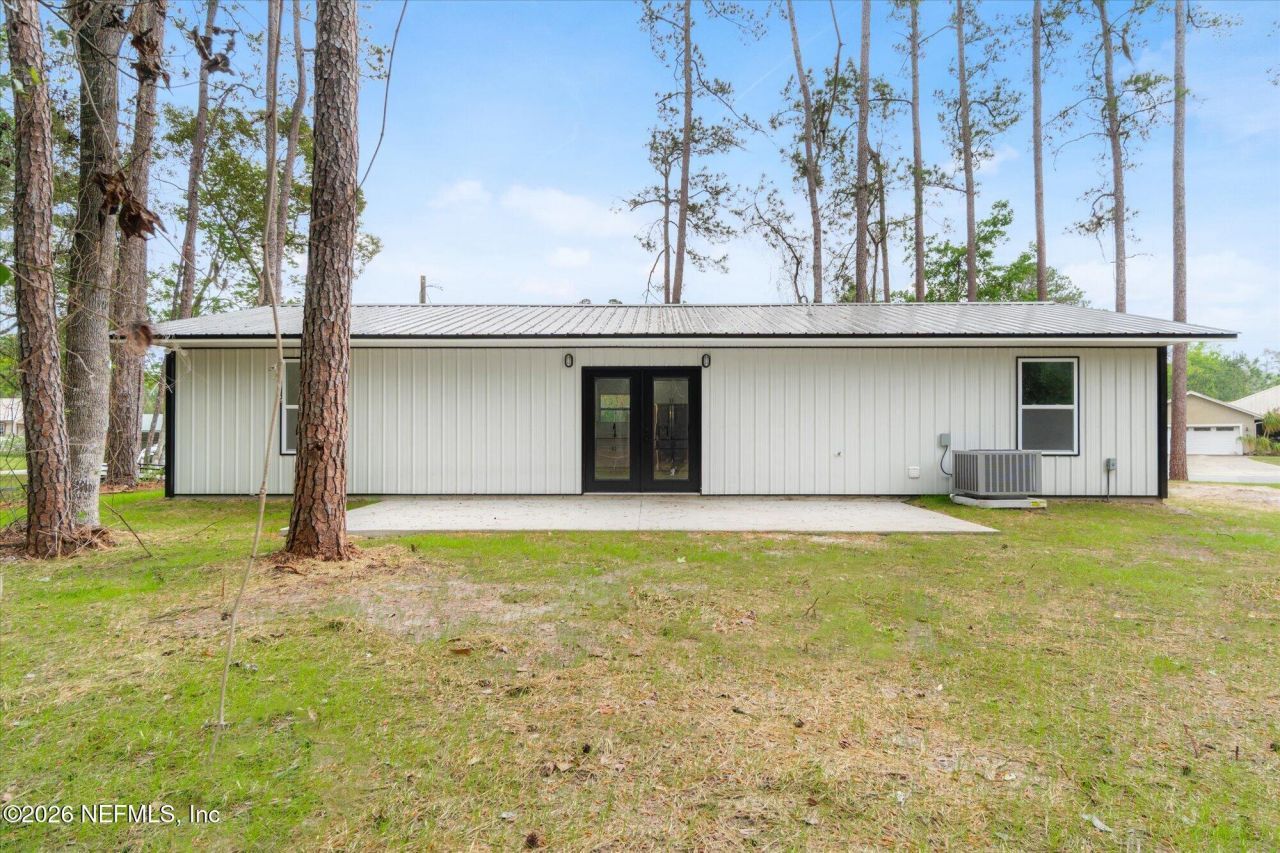 124 Park Drive, Satsuma, FL 32187 Photo