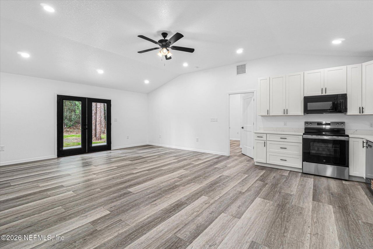 124 Park Drive, Satsuma, FL 32187 Photo