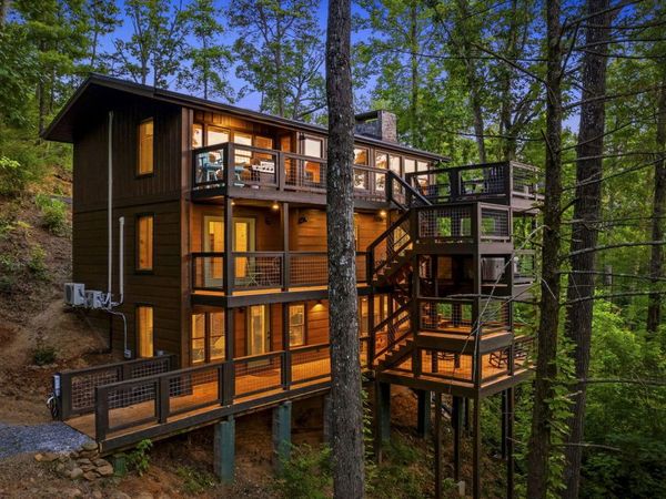 1135 Shady Grove Lane, Gatlinburg, TN 37738