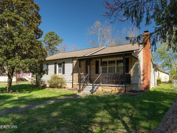 4710 E Lincoln Circle, Knoxville, TN 37918