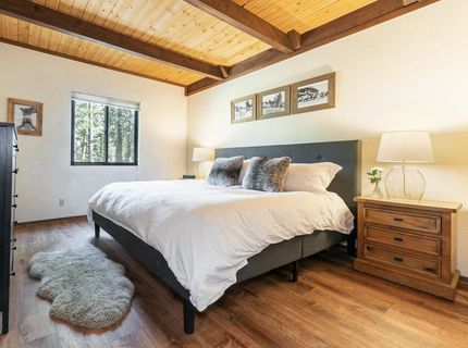 938 Country Club Drive, Tahoe City, CA 96145 Photo