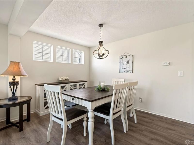 1166 Arbor Springs Drive, Hamilton, OH 45013 Photo 12