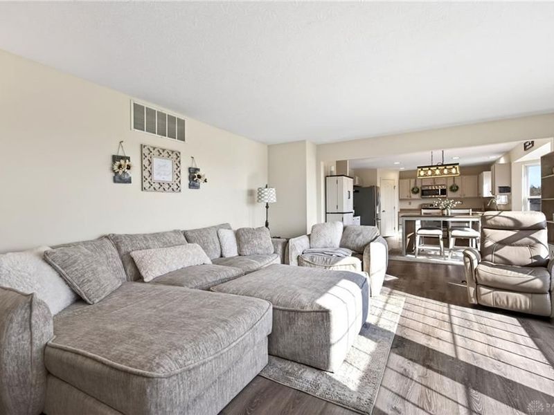 1166 Arbor Springs Drive, Hamilton, OH 45013 Photo 25