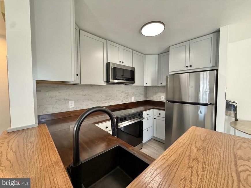 1334 L Wyomissing , Reading, PA 19609 Main Photo