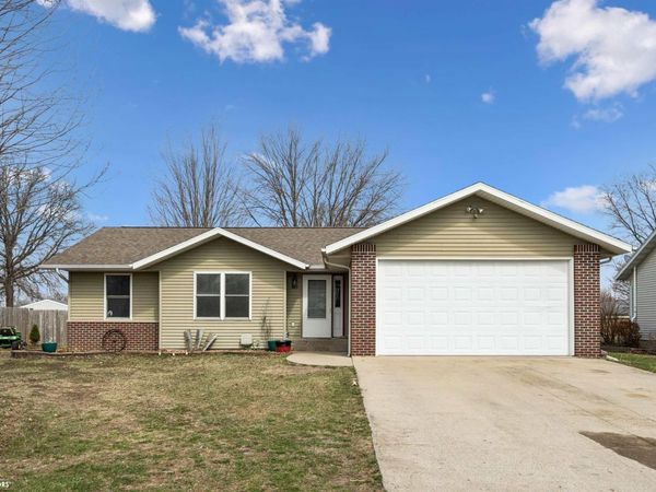 407 E Mill Street, Mount Pleasant, IA 52641