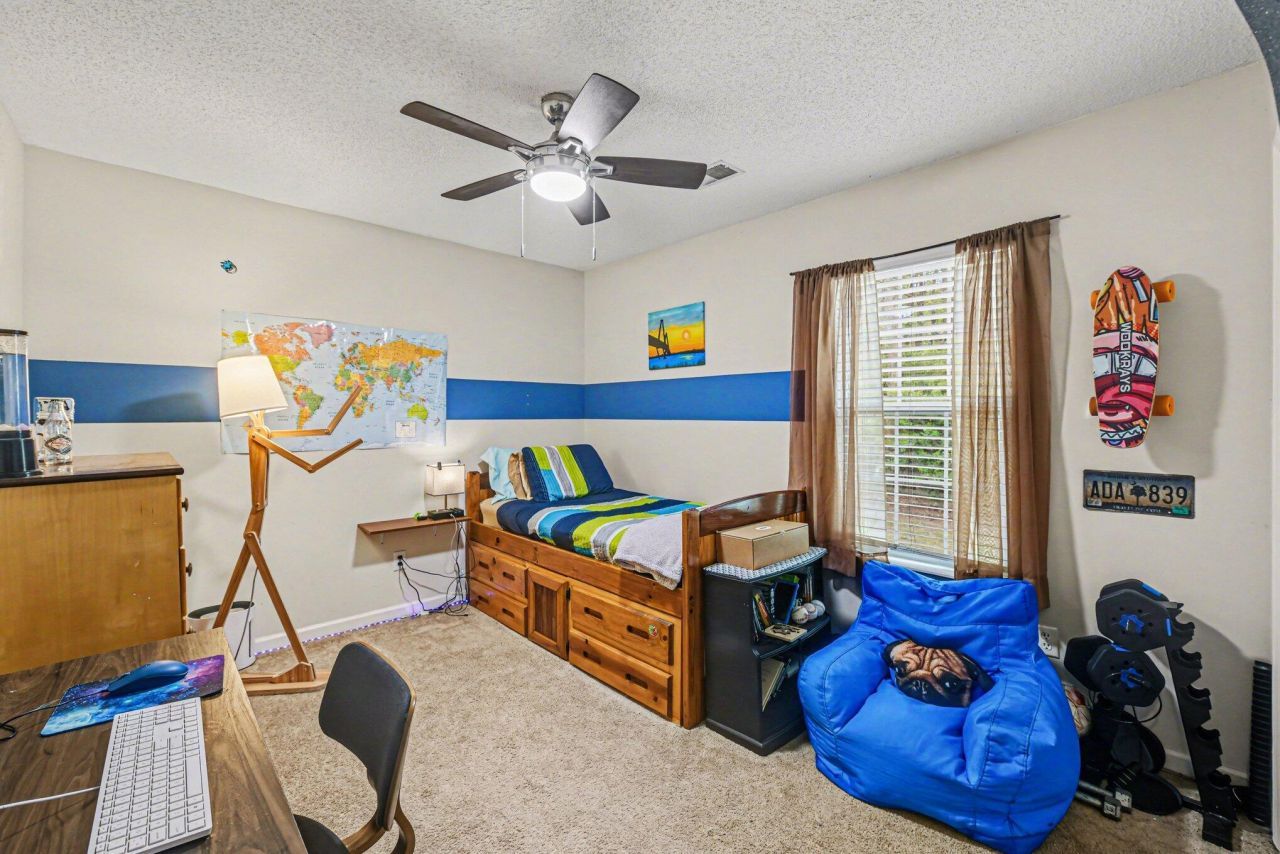 358 Arlington Drive Photo 16