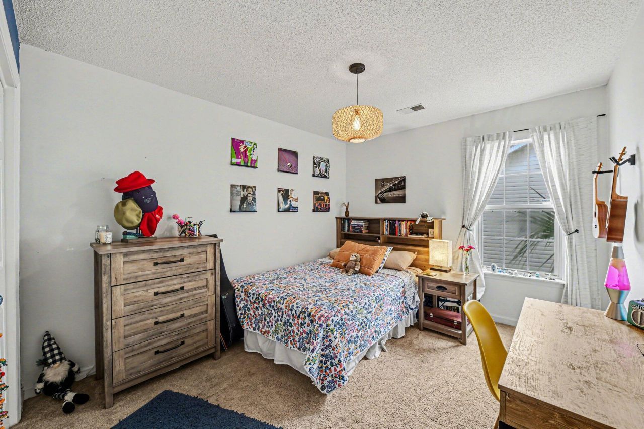 358 Arlington Drive Photo 19