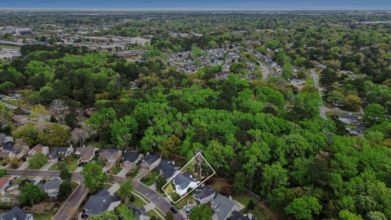 358 Arlington Drive Photo 37