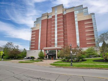 132 Lakefront Boulevard , Unit 204, Buffalo, NY 14202