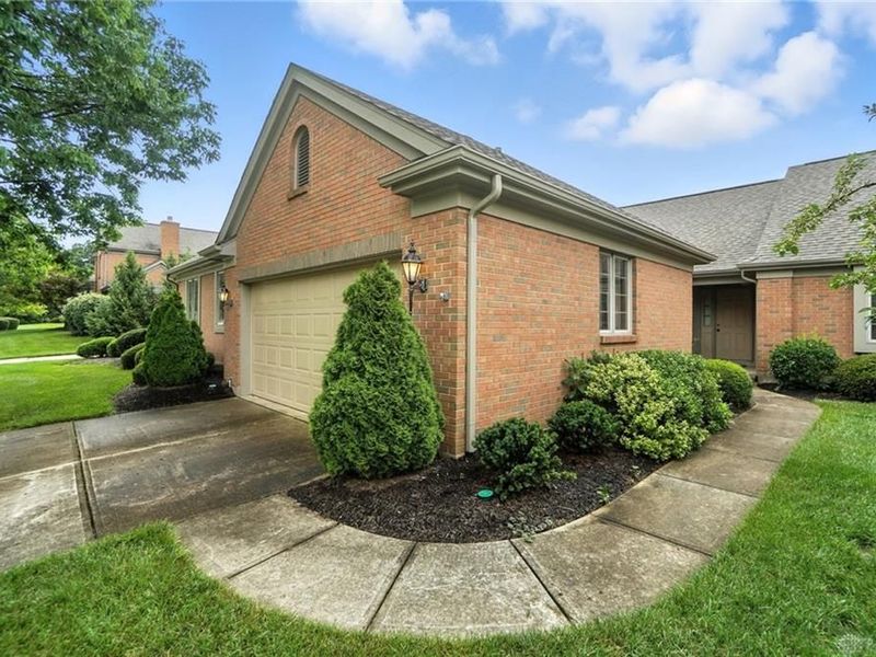 2308 Vienna Parkway, Miami Township, OH 45459 Photo 9