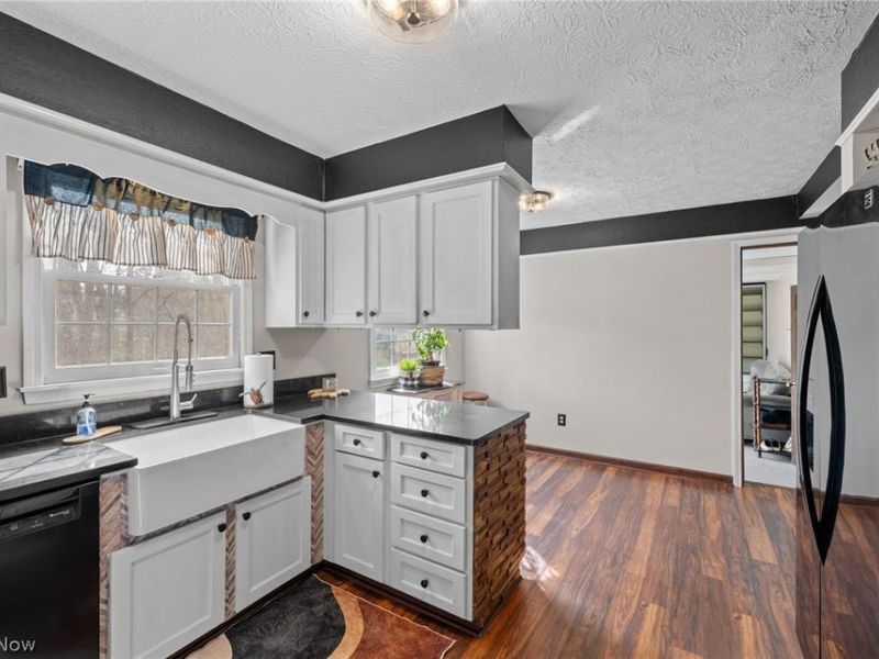 8343 Paddock Court, Mentor, OH 44060 Photo 14