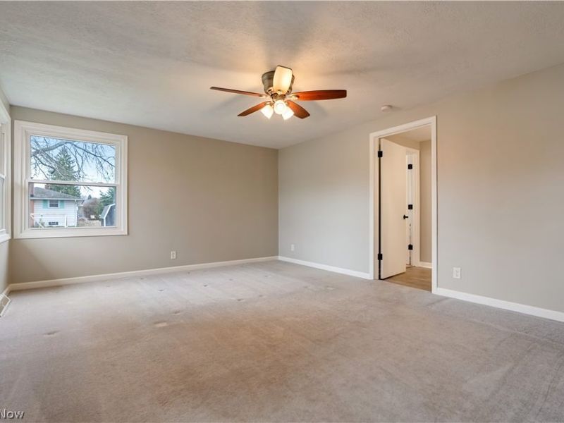 7825 Oakdale Street NW, Massillon, OH 44646 Photo 11