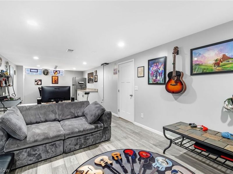 2652 Graham Avenue, Akron, OH 44312 Photo 25