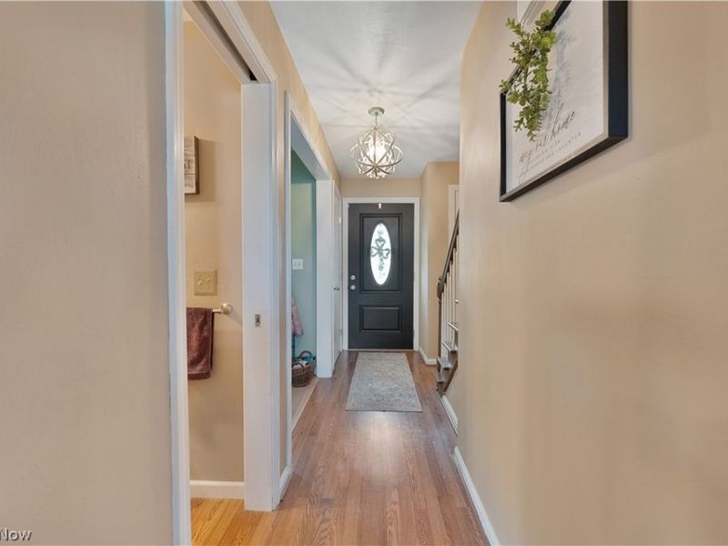 1338 Valley View Drive, Boardman, OH 44512 Photo 7