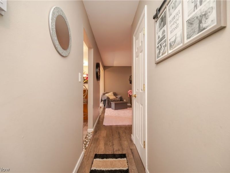 151 N Yorkshire Boulevard, Austintown, OH 44515 Photo 11