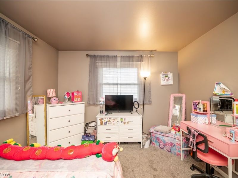 151 N Yorkshire Boulevard, Austintown, OH 44515 Photo 24