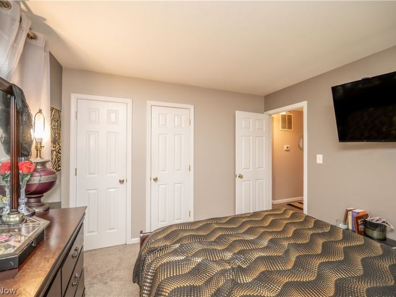 151 N Yorkshire Boulevard, Austintown, OH 44515 Photo 27