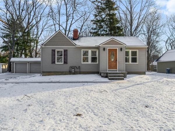 3639 Hillward Drive, Willoughby, OH 44094