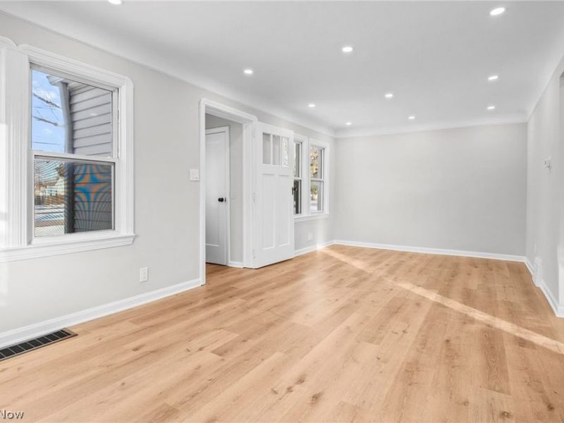 3639 Hillward Drive, Willoughby, OH 44094 Photo 9