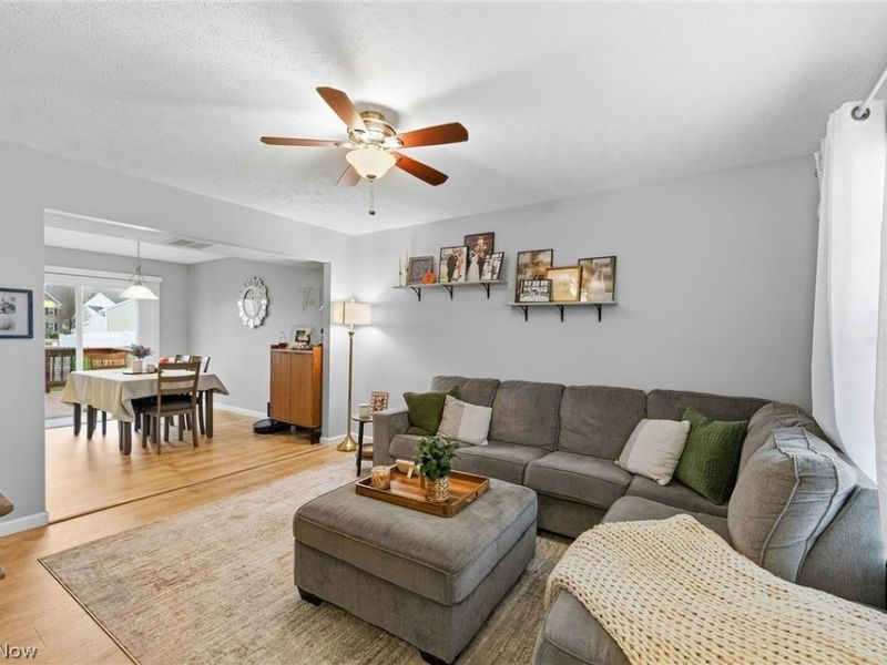 6401 Fawn Lane, North Ridgeville, OH 44039 Photo 4